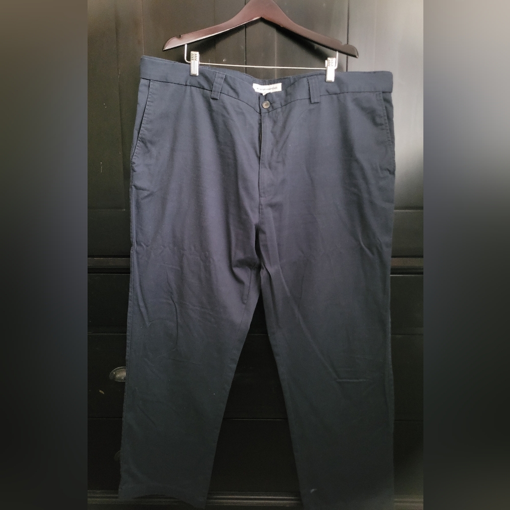 Amazon Essentials Navy Men's Chino Pants